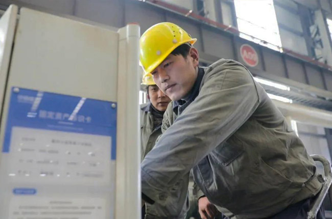 鼎力工匠——陳耿