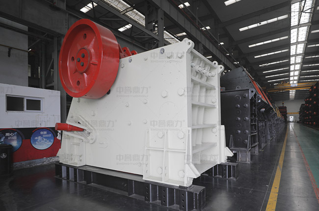 鄂式細破碎機型號參數詳解