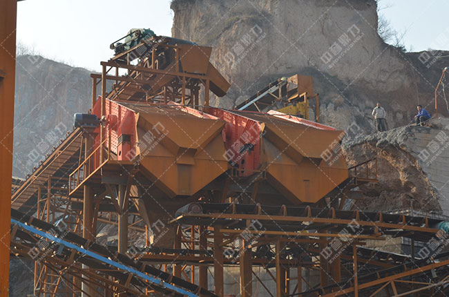 圓振動(dòng)篩安裝