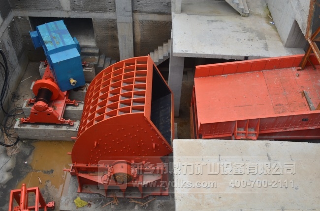 重錘式破碎機使用現場
