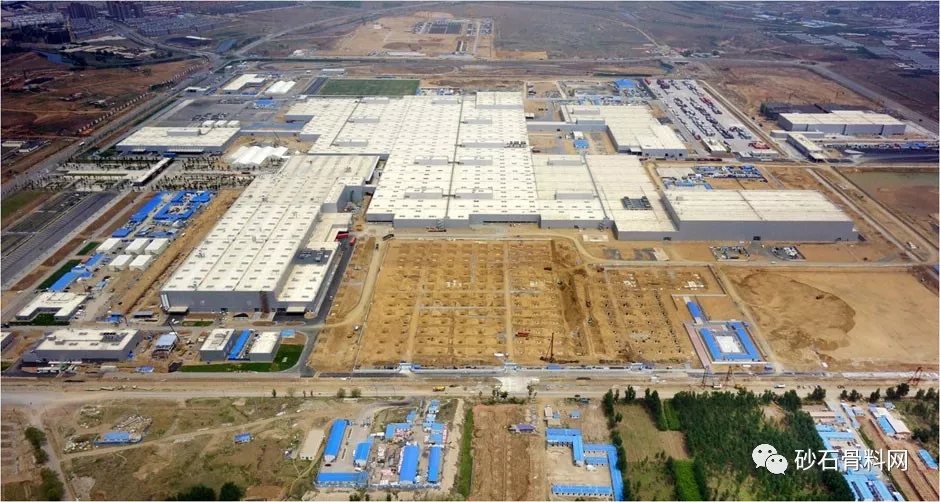 寶馬土地回填項目施工