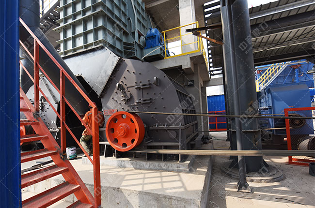 采石場破碎設(shè)備