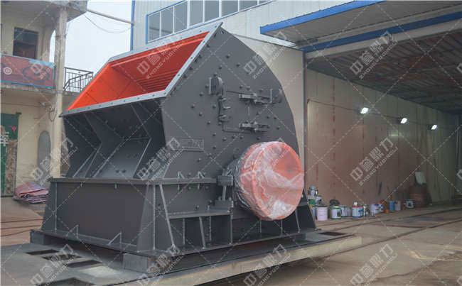 PC1216重錘式破碎機時產量